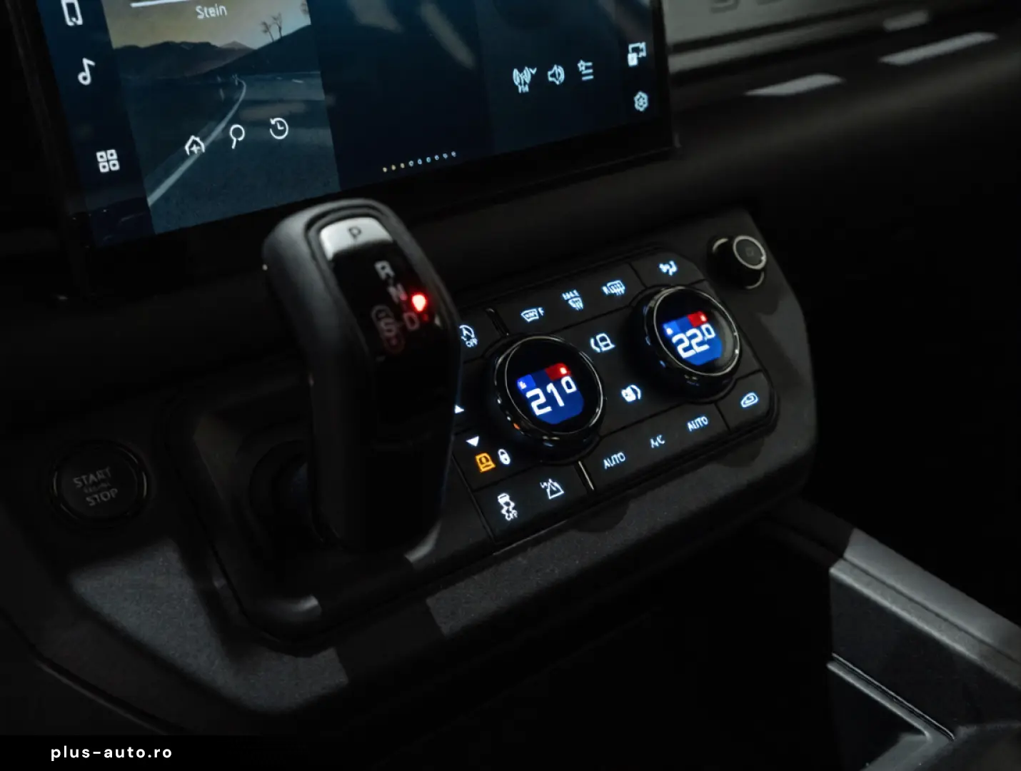 Land Rover Defender OCTA P635 4.4 Liter V8 MHEV