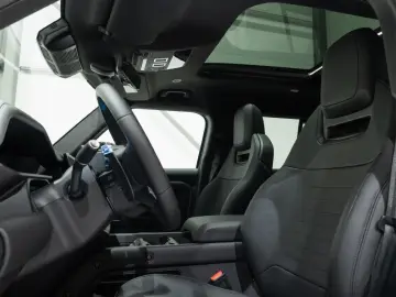 Land Rover Defender OCTA P635 4.4 Liter V8 MHEV