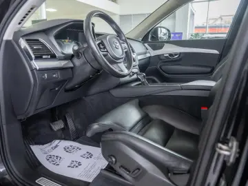 Volvo XC 90 T5 AWD Geartronic  Momentum