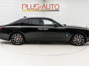 Rolls Royce Ghost Black Badge Mandarin