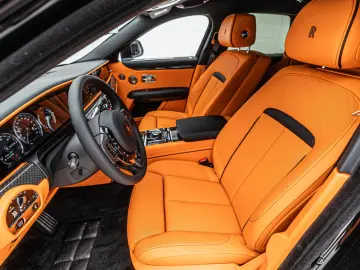 Rolls Royce Ghost Black Badge Mandarin