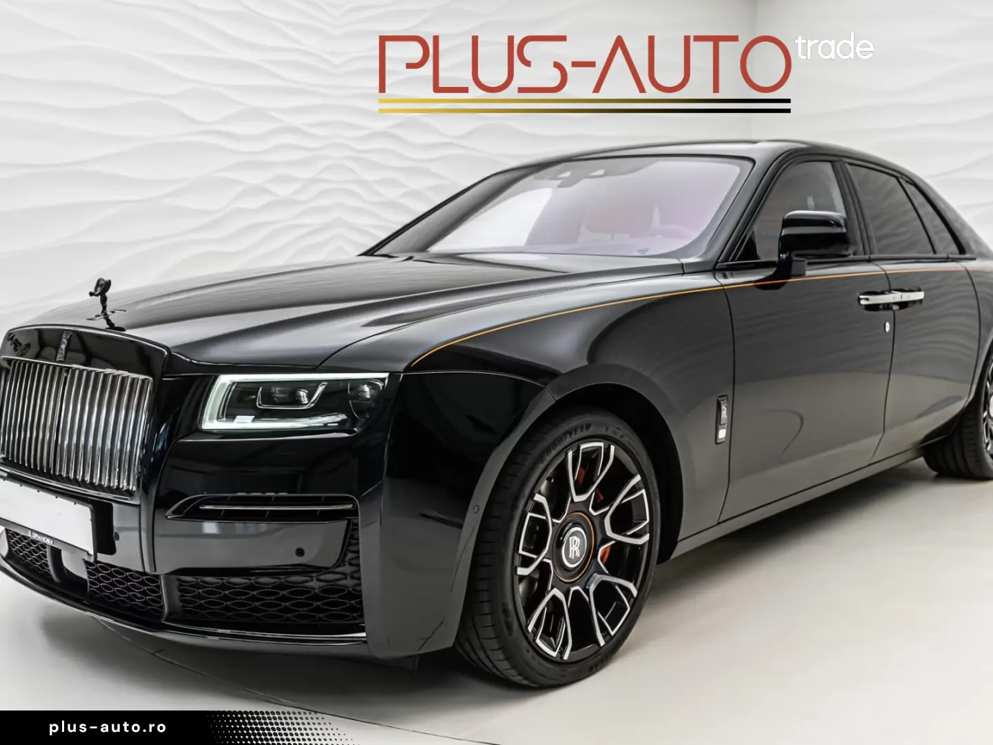 Rolls Royce Ghost Black Badge Mandarin