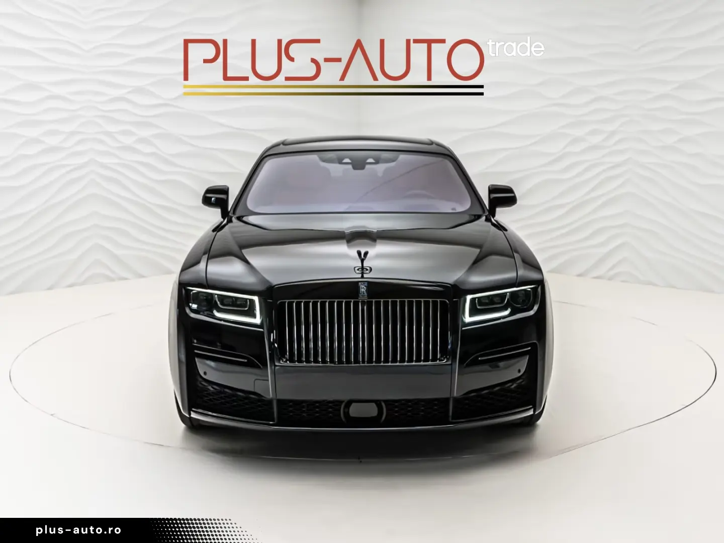 Rolls Royce Ghost Black Badge Mandarin