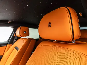 Rolls Royce Ghost Black Badge Mandarin