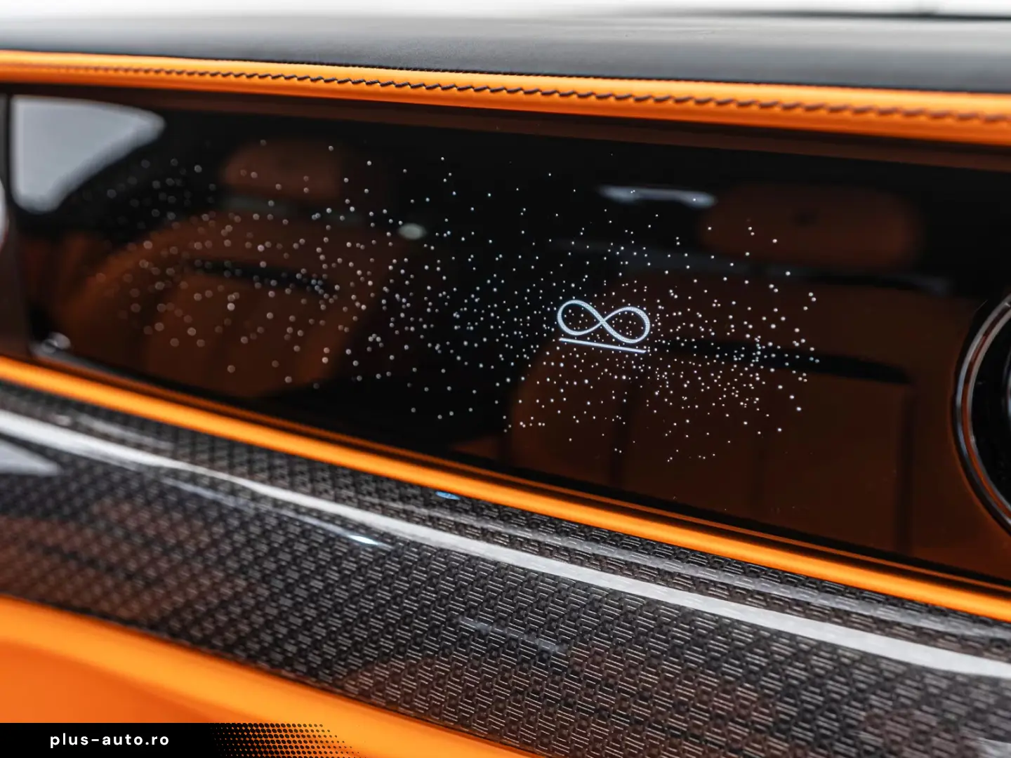 Rolls Royce Ghost Black Badge Mandarin