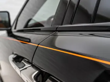 Rolls Royce Ghost Black Badge Mandarin