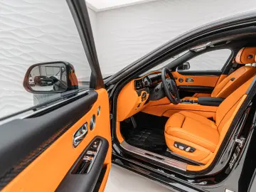 Rolls Royce Ghost Black Badge Mandarin
