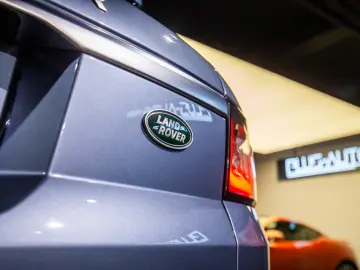 Range Rover Sport D250 HSE Pano Matrix Soft-Cl Air Susp.