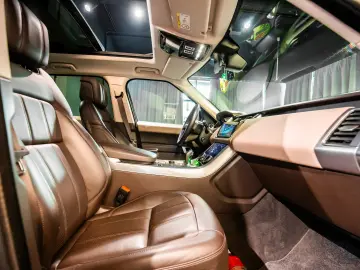 Range Rover Sport D250 HSE Pano Matrix Soft-Cl Air Susp.