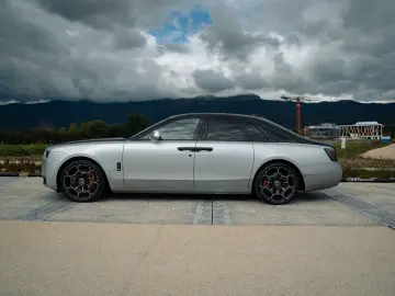 ROLLS ROYCE Ghost Black Badge