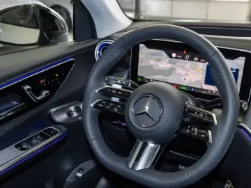 Mercedes-Benz GLC 400 e 4M AMG Line  AirM HUD Burm