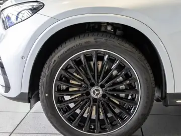 Mercedes-Benz GLC 400 e 4M AMG Line  AirM HUD Burm