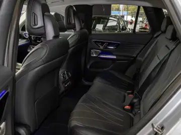 Mercedes-Benz GLC 400 e 4M AMG Line  AirM HUD Burm