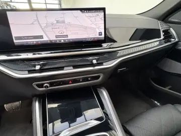 BMW X6 xDrive40d M Sport Pro 22Zoll AHK Massage ACC