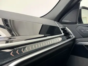 BMW X6 xDrive40d M Sport Pro 22Zoll AHK Massage ACC