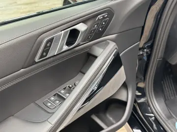 BMW X6 xDrive40d M Sport Pro 22Zoll AHK Massage ACC