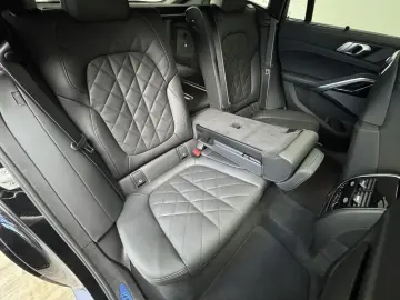 BMW X6 xDrive40d M Sport Pro 22Zoll AHK Massage ACC