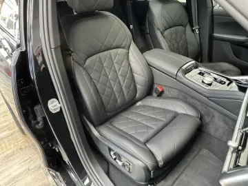 BMW X6 xDrive40d M Sport Pro 22Zoll AHK Massage ACC