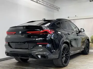 BMW X6 xDrive40d M Sport Pro 22Zoll AHK Massage ACC