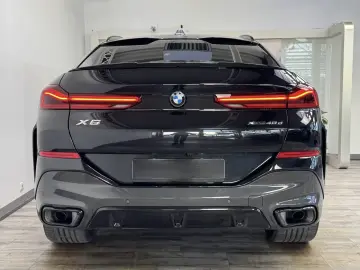 BMW X6 xDrive40d M Sport Pro 22Zoll AHK Massage ACC