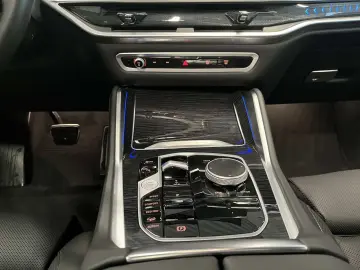 BMW X6 xDrive40d M Sport Pro PANO ACC AHK RFK NAVI L