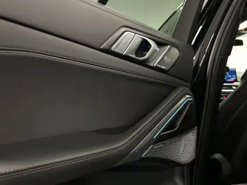 BMW X6 xDrive40d M Sport Sportpaket Standheizung  Sk