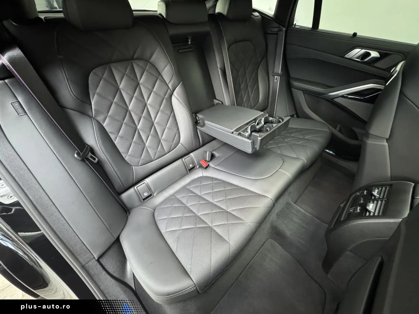 BMW X6 xDrive30d M Sport Pro 22Zoll AHK Pano ACC