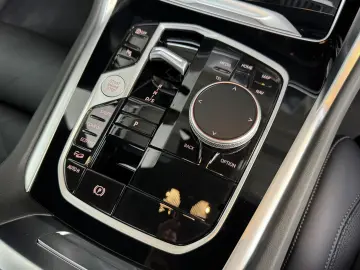 BMW X6 xDrive30d M Sport Pro 22Zoll AHK Pano ACC