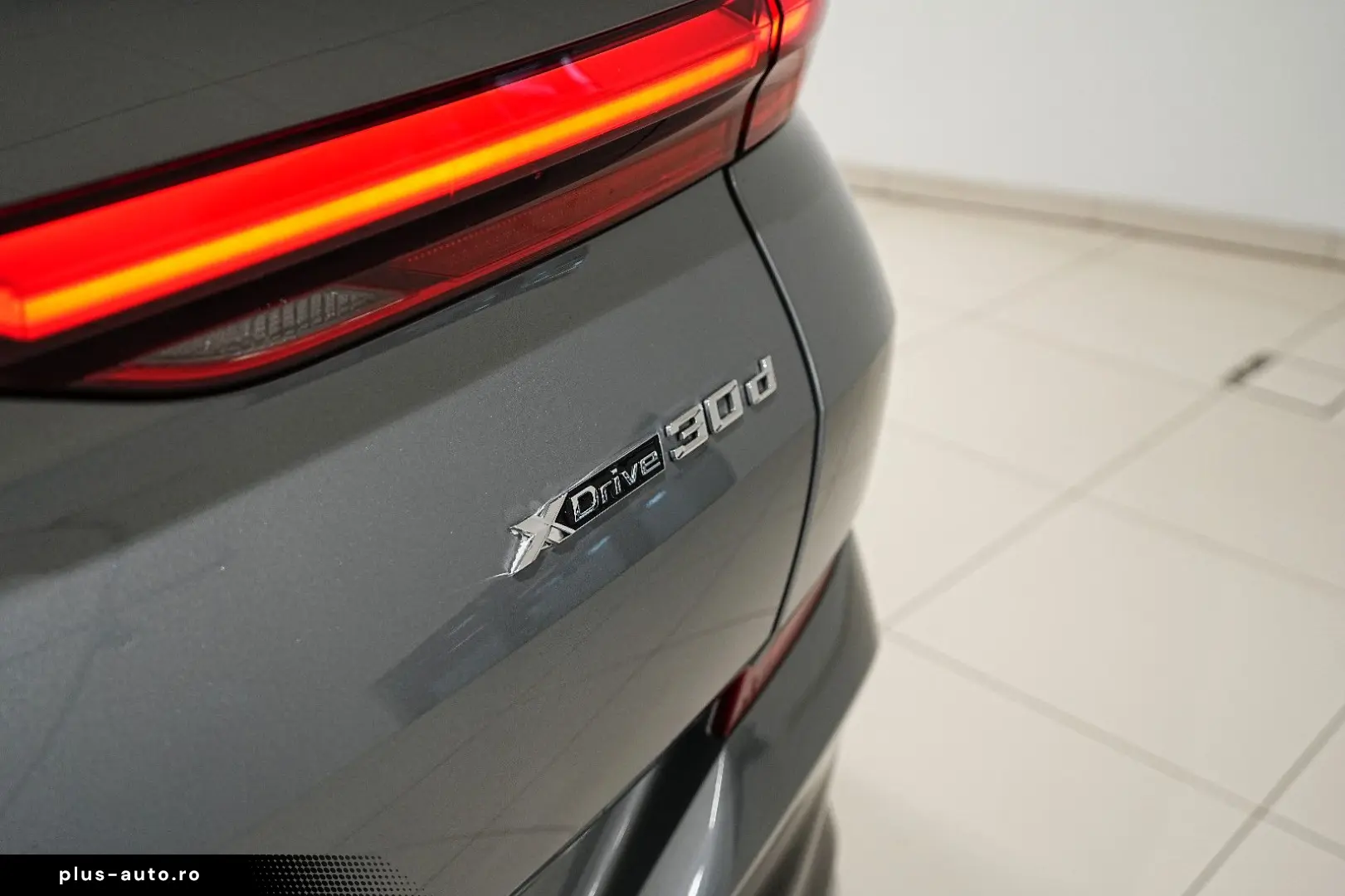 BMW X6 30d M-PAKET HUD SOFT MASAG MEMO 3D LASER H&K