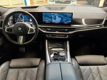 BMW X6 xDrive40d M Sport Pro DA PA Prof Pano H K 22