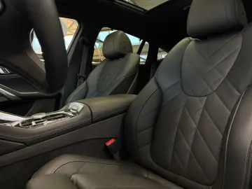 BMW X6 xDrive40d M Sport Pro DA PA Prof Pano H K 22