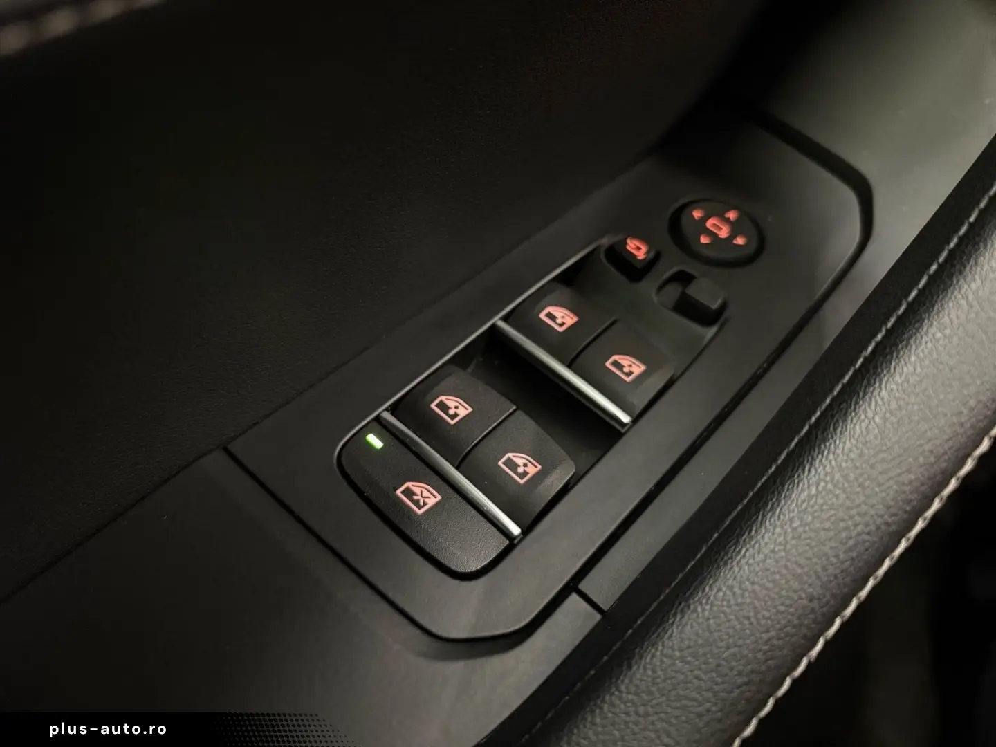 BMW X6 xDrive40d M Sport Pro DA PA Prof Pano H K 22