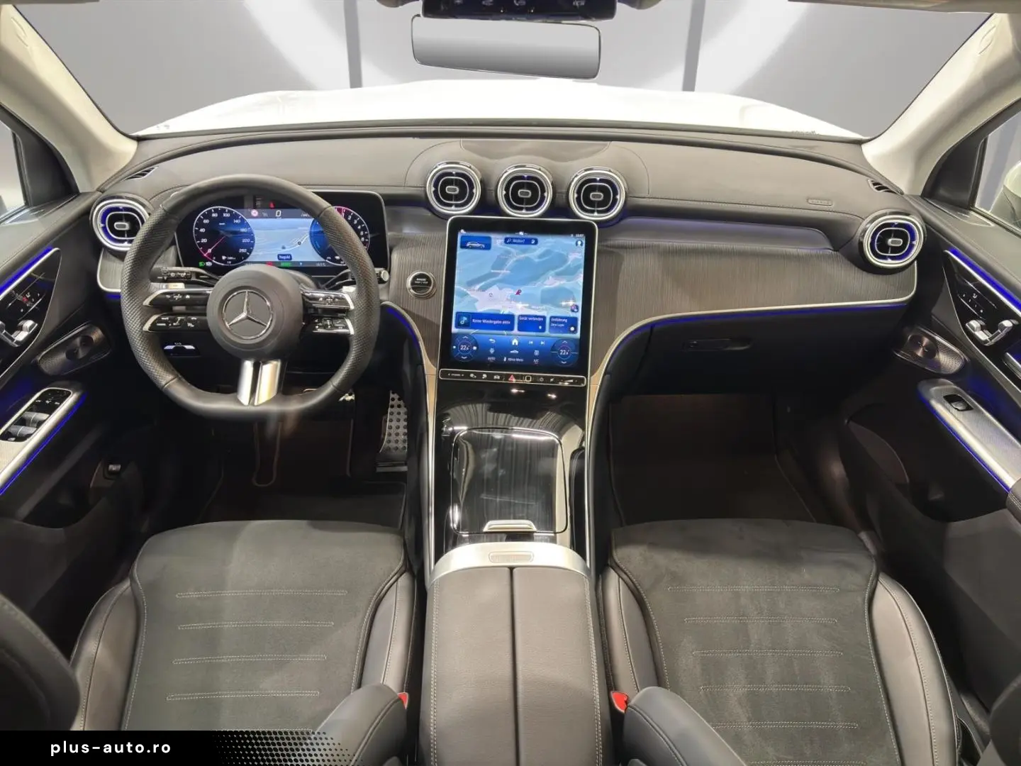 MERCEDES-BENZ GLC 300 e 4M AMG LINE ADVANCED PLUS AH&hellip;