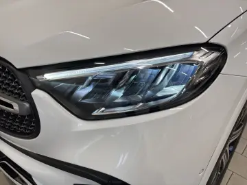 MERCEDES-BENZ GLC 300 e 4M AMG LINE ADVANCED PLUS AH&hellip;