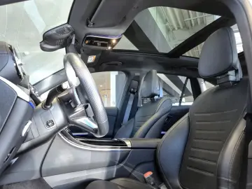 MERCEDES-BENZ GLC 400e 4M AMG 360  Pano  Distronic