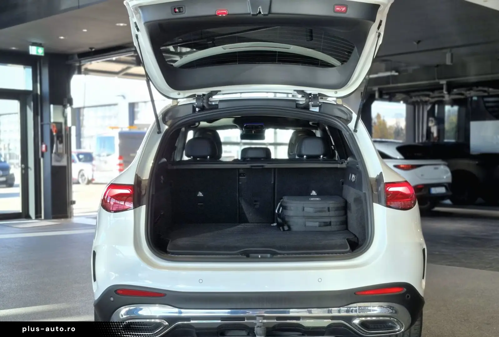 MERCEDES-BENZ GLC 400e 4M AMG 360  Pano  Distronic