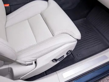 Volvo XC90 T8 AWD Ultimate Bright - 4C Suspension Masaj