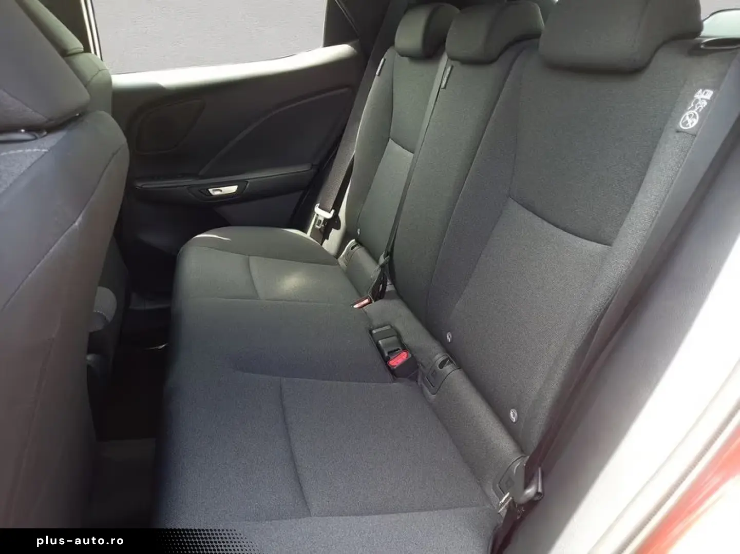 Lexus LBX  Komfort-Paket Kamera Totwinkel-Assistent LE