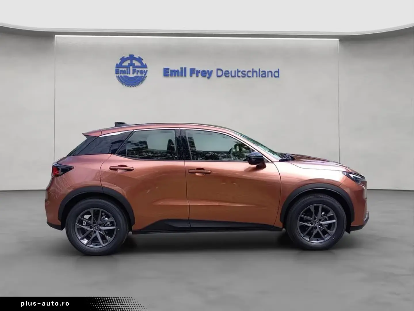 Lexus LBX  Komfort-Paket Kamera Totwinkel-Assistent LE