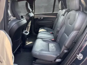 VOLVO XC90 B6 AWD Inscription 7-Sitzer