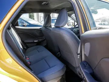 Lexus LBX Base NAVI LED SCHEINWERFER