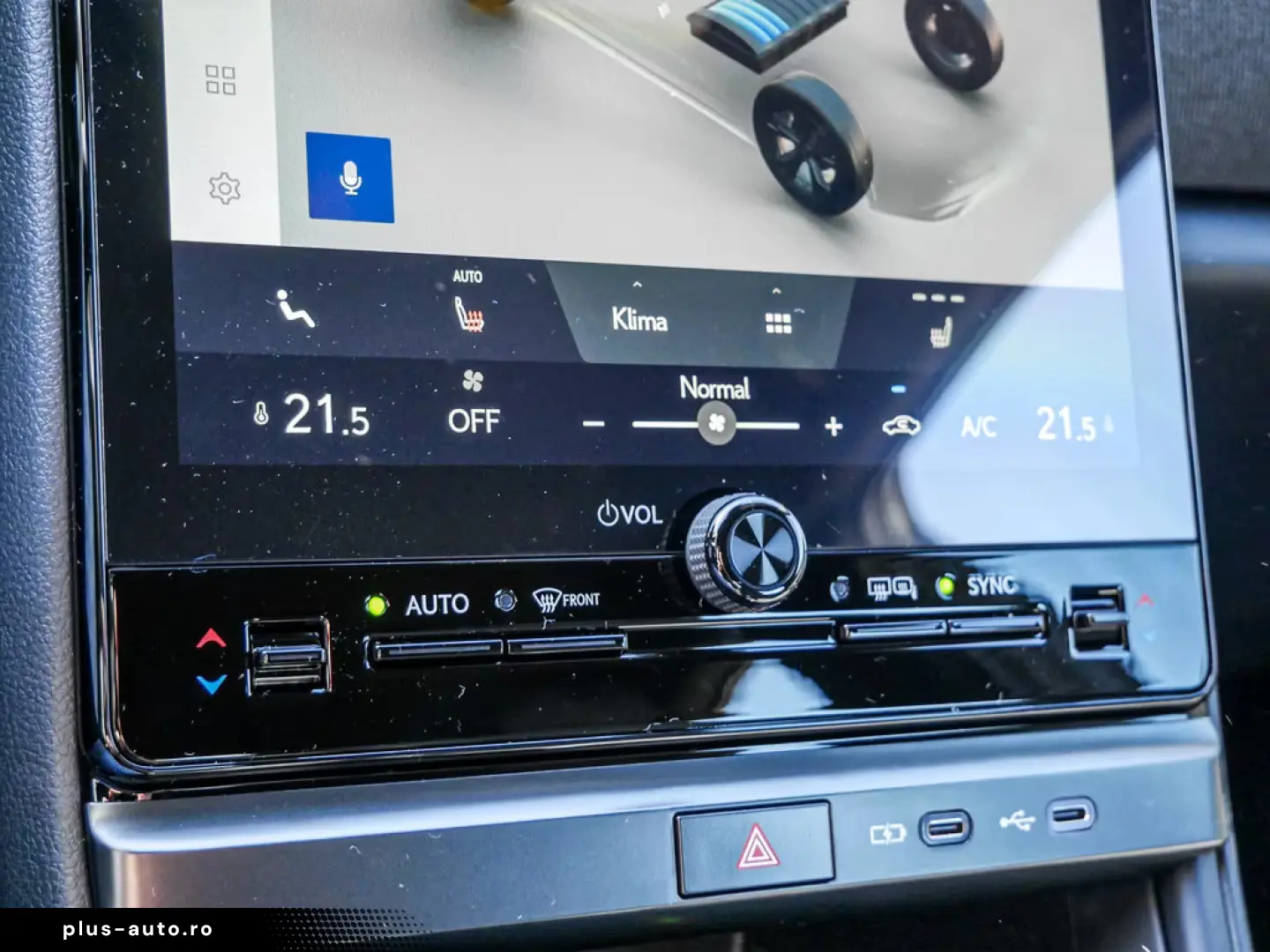 Lexus LBX Base NAVI LED SCHEINWERFER