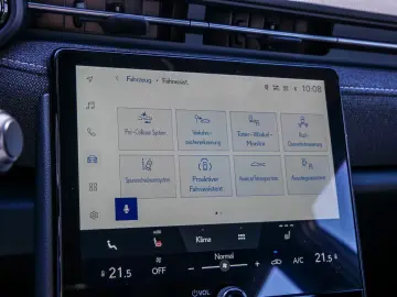 Lexus LBX Base NAVI LED SCHEINWERFER