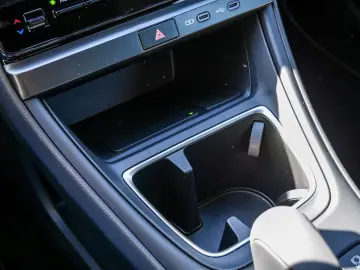 Lexus LBX Base NAVI LED SCHEINWERFER