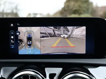 Mercedes-Benz CLA250 e Coupé AMG SportPremium LED Pano HUD