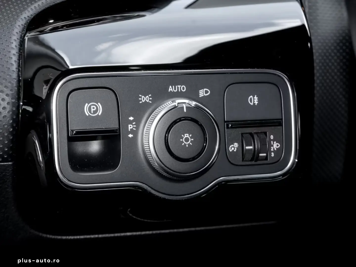 Mercedes-Benz CLA 250 Coupé AMG MBEAMLED NIGHT PANO MEMORY