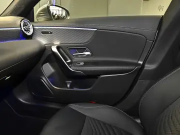 Mercedes-Benz CLA250 e Coupé Progressive Advanced  Standhz.L