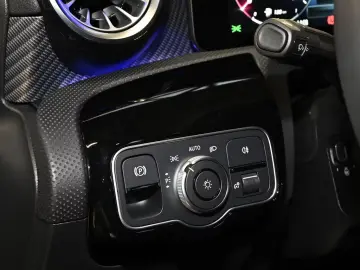 Mercedes-Benz CLA250 e Coupé Progressive Advanced  Standhz.L