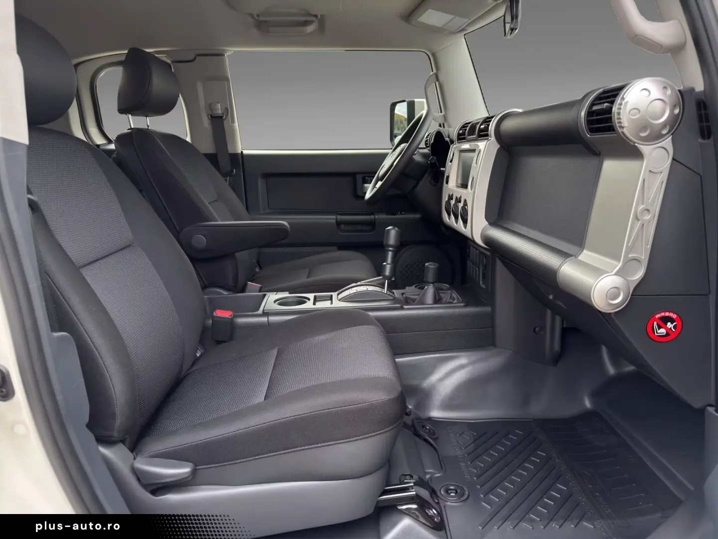 Toyota FJ Cruiser STD 4.0 V6