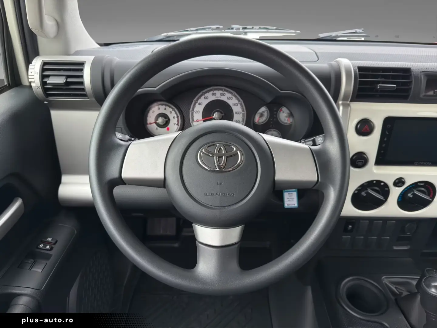 Toyota FJ Cruiser STD 4.0 V6